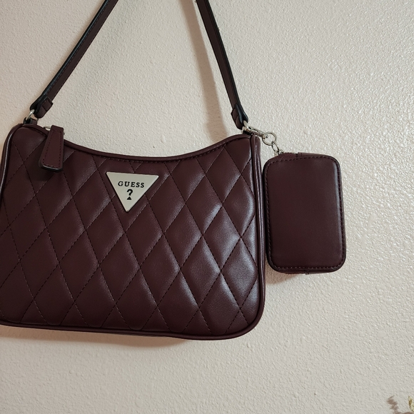 Guess Sylar Mini shoulder bag in Bordeaux wine red color quilt with coin purse - Picture 2 of 4